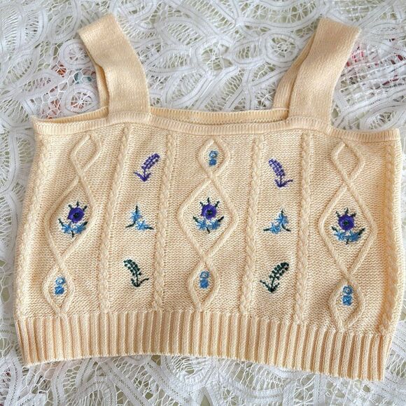 Knit Cottage Core Crop Top Cream - S - Picture 3 of 7